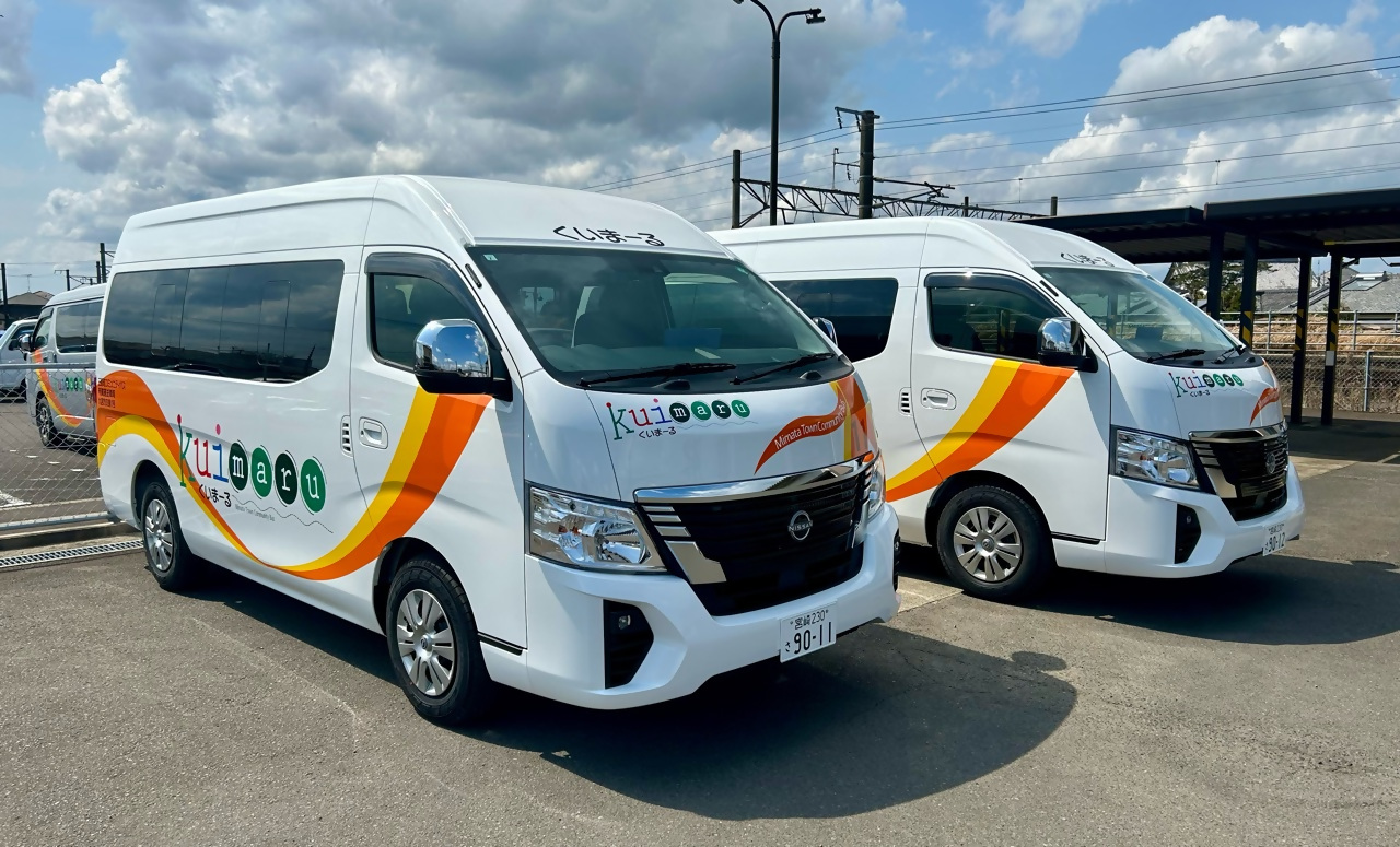 行政係_くいまーるワゴンバス購入_s.jpg (384 KB)